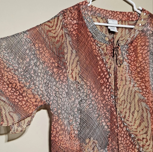 Jaclyn Smith Women's Size Large Top Semi Sheer V-neck Pullover Cover-up Sequins - Picture 4 of 5